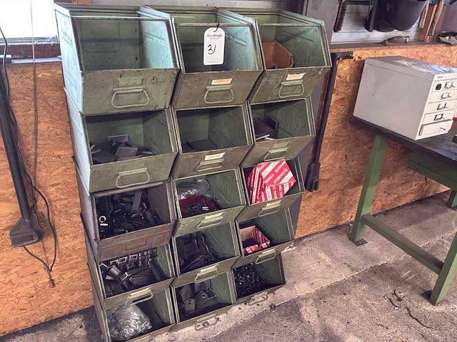 Metaalvoorraad - afbeelding 2 van  5