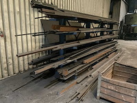 Metaalvoorraden in stelling - afbeelding 1 van  18