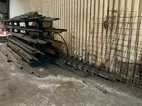 Metaalvoorraden in stelling - afbeelding 11 van  18