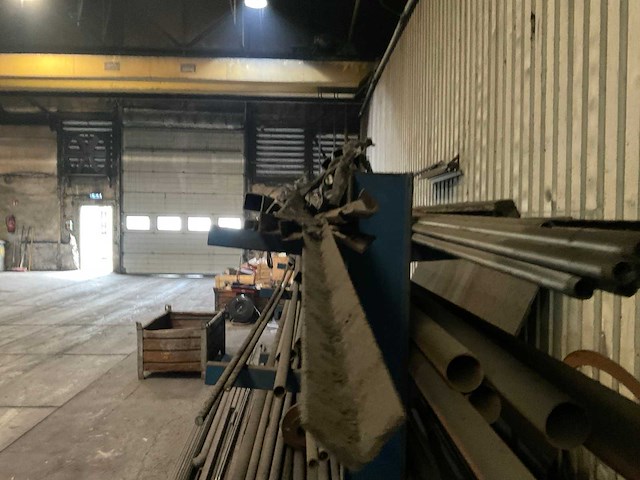 Metaalvoorraden in stelling - afbeelding 13 van  18