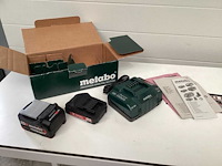 Metabo - accu 2x en lader - accu's en laders - afbeelding 1 van  3