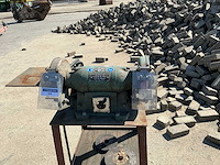 Metabo 710 werkbankslijpmachine - afbeelding 2 van  3