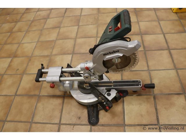 Metabo afkort- en verstekzaag kgs 216 m - afbeelding 2 van  8