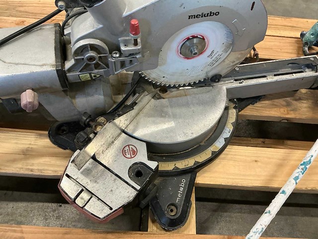 Metabo afkortzaag & hikoki betonmixer - afbeelding 3 van  5