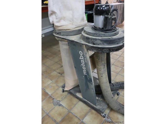 Metabo afzuigapparaat spa 1200 - 85x45x160cm - afbeelding 2 van  6