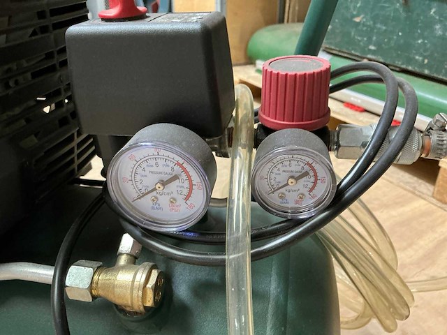 Metabo basic 250-24w zuigercompressor - afbeelding 4 van  8