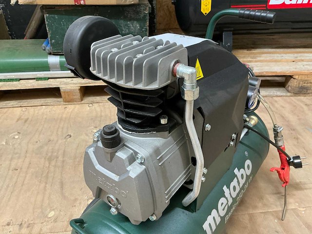 Metabo basic 250-24w zuigercompressor - afbeelding 6 van  8