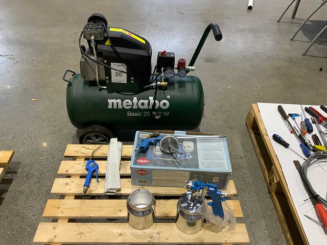Metabo basic 250-50 w luchtcompressor - afbeelding 2 van  4