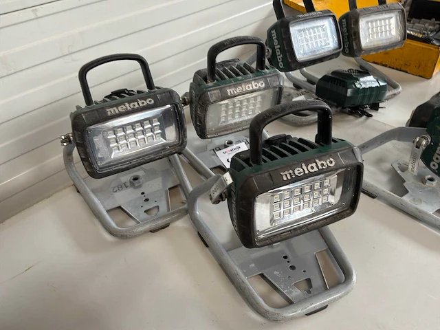 Metabo bsa 14,4-18 led accu bouwlamp (3x) - afbeelding 2 van  5