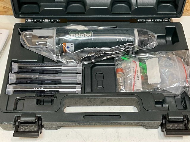 Metabo dks10 set perslucht carrosseriezaag - afbeelding 2 van  4