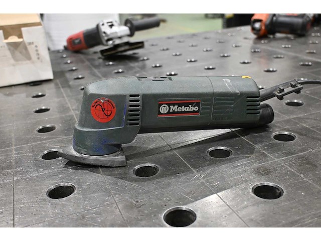 Metabo dse 130 handschuurmachine - afbeelding 1 van  3