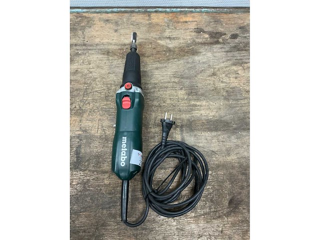 Metabo ge 710 plus rechte slijper - afbeelding 2 van  3