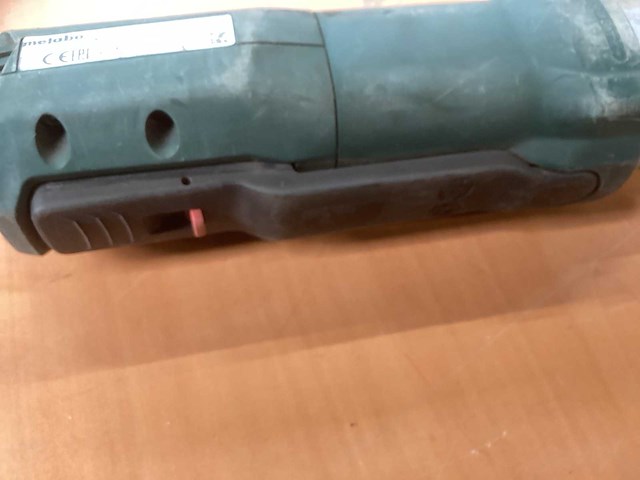 Metabo gep 710 plus rechte slijper (2x) - afbeelding 4 van  5