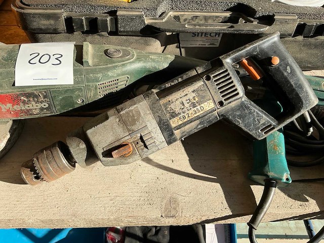 Metabo haakse slijpmachine - afbeelding 3 van  4