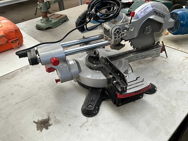 Metabo kgs 326 m tafelcirkelzaagmachine - afbeelding 4 van  5