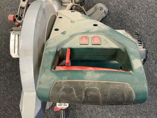 Metabo kgs254m afkortcirkelzaagmachine - afbeelding 9 van  10