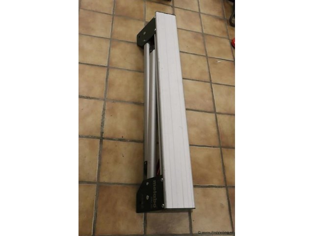 Metabo ksu 100 onderstel voor afkortzaag - 100x25-75x75cm - afbeelding 1 van  7