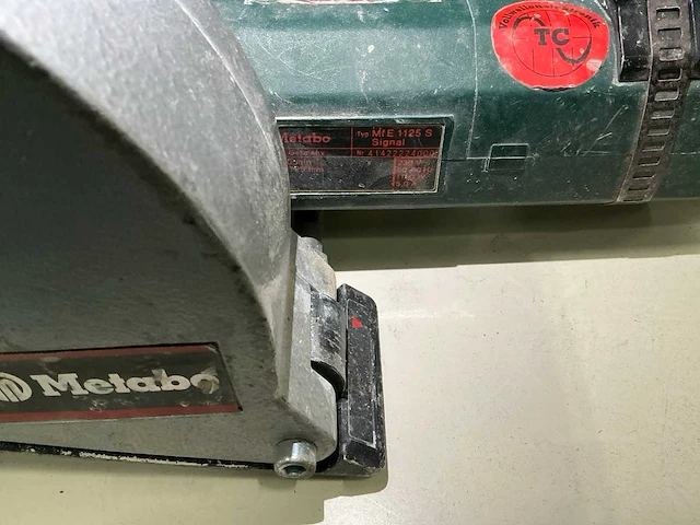 Metabo mf e 1125 s muurfrees - afbeelding 2 van  2