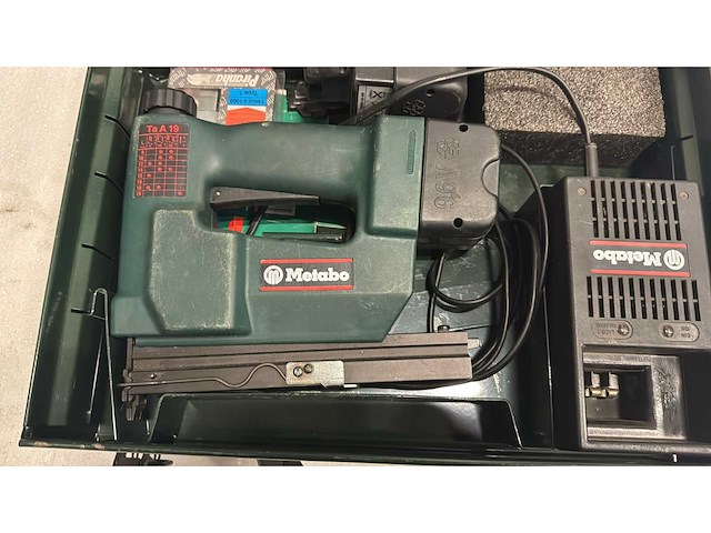 Metabo nietmachine - afbeelding 5 van  5