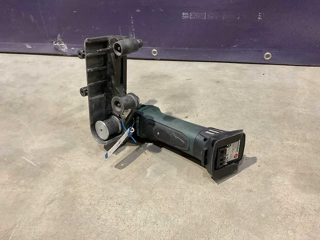 Metabo rb 18 ltx 60 buisbandschuurmachine - afbeelding 3 van  4