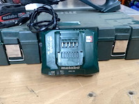 Metabo reciprozaag incl. 18v 5.2a accu + acculader + koffer - afbeelding 9 van  11