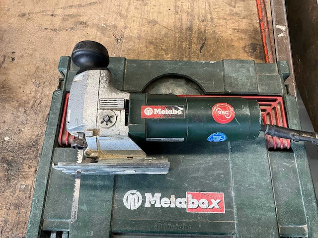 Metabo st ep 700 quick decoupeerzaag - afbeelding 1 van  4
