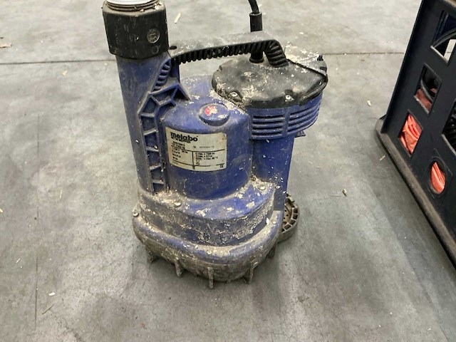 Metabo tp 7500 si dompelpomp - afbeelding 1 van  8