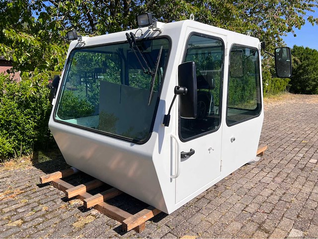 Metagro avt cabine - afbeelding 5 van  13