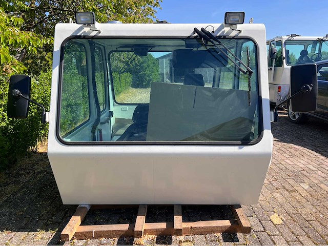 Metagro avt cabine - afbeelding 6 van  13