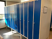 Metal, blika kleedkamer lockers en banken (31x) - afbeelding 34 van  34