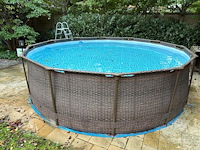 Metal frame pool / zwembad intex in bamboe look met trap en pomp intex krystal clear. doorsnede 366 cm