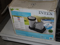 Metal frame pool / zwembad intex in bamboe look met trap en pomp intex krystal clear. doorsnede 366 cm - afbeelding 5 van  6