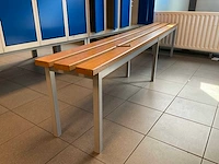 Metal kleedkamer lockers en banken (13x) - afbeelding 16 van  27