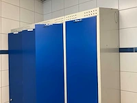 Metal kleedkamer lockers en banken (13x) - afbeelding 22 van  27