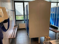 Metal kleedkamer lockers en banken (13x) - afbeelding 10 van  27