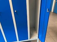 Metal kleedkamer lockers en banken (13x) - afbeelding 2 van  27