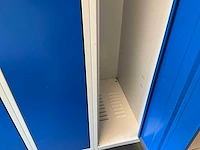 Metal kleedkamer lockers en banken (13x) - afbeelding 15 van  27