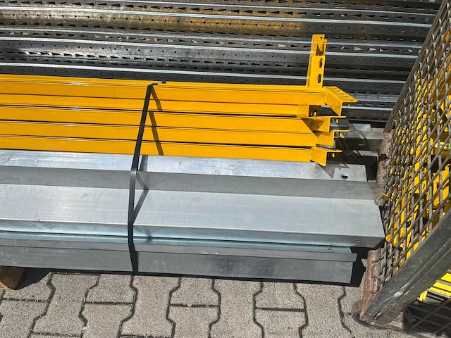 Metal sistem - inrijstelling 60 europallet plaatsen - afbeelding 6 van  16