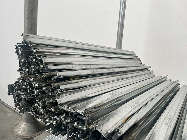 Metal sistem - stelling 12x120 - afbeelding 8 van  8