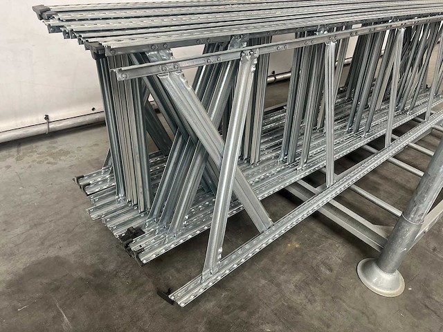 Metal sistem - stelling 12x120 - afbeelding 1 van  7