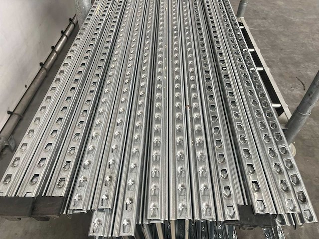 Metal sistem - stelling 12x120 - afbeelding 5 van  6