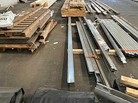 Metal stud 100x4000 mm (2x) - afbeelding 1 van  3