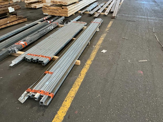 Metal stud 45x4000 mm (12x) - afbeelding 3 van  8