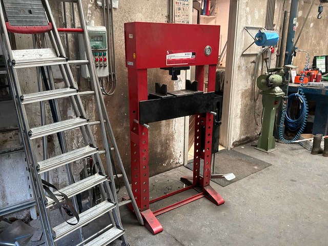 Metalbworks catoma20s hydraulische pers - afbeelding 2 van  9