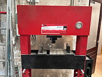 Metalbworks catoma20s hydraulische pers - afbeelding 3 van  9