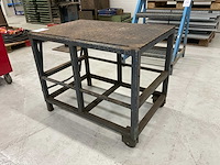 Metale werkbank - afbeelding 1 van  4