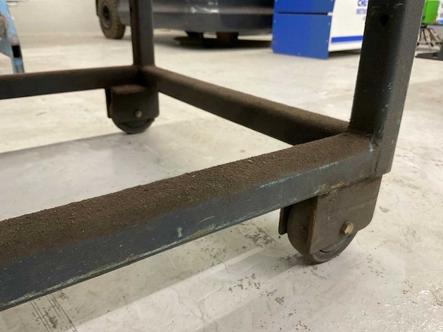 Metale werkbank - afbeelding 4 van  4