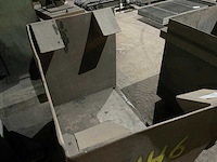 Metalen bak - afbeelding 4 van  4