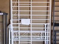 Metalen bed - afbeelding 1 van  2