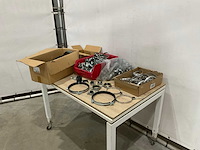 Metalen beugels - afbeelding 1 van  8